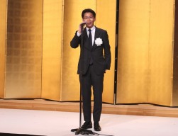 中締めあいさつは関副会長