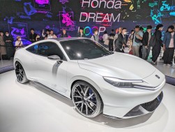 ホンダのＥＶスポーツモデル「ＰＲＥＬＵＤＥ　Ｃｏｎｃｅｐｔ」