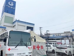 ベイオークが継続展開する日本赤十字社と協力した献血活動