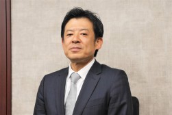 新社長に就任した柏原隆宏氏