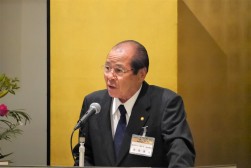 宮谷英志副会長・副理事長が開会の辞