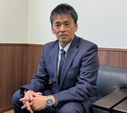 平山会場長