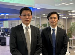 町井ジェネラルマネージャー（左）と三浦マネージャー