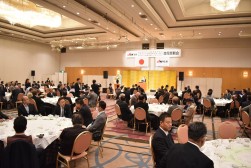 総会後に行われたJU岐阜羽島オートオークションとの合同懇親会