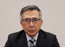 新会長の鈴木俊宏氏