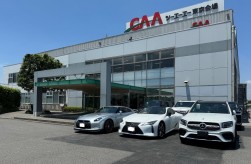 会場前に並ぶ良質車