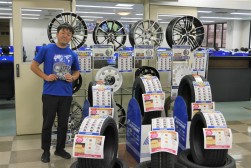 オートウェイによる特価物販会を実施