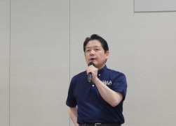 山口社長は心からの感謝の言葉を述べた