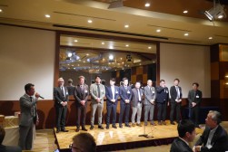 中村顧問から各県青年部会長を紹介
