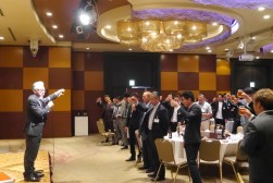 中西指導環境委員長が乾杯の発声