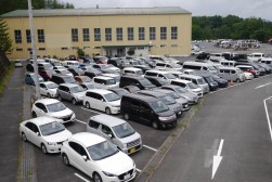 良質車を多数集め小売りダマを供給