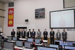 近畿２府４県ＪＵの各流通委員長や青年部会員らが登壇