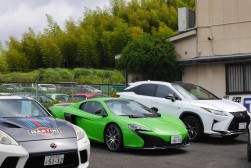 高額車の出品も一際目を引いた