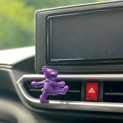 エアコンの吹き出し口に挟むだけでセット完了