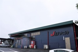 ＪＵ大分のオークション会場