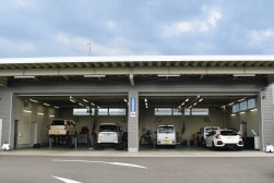 敷地内に指定工場を構える