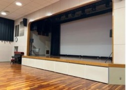 体育館をセリ会場にする