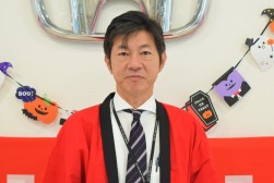会場をまとめる溝井会場長