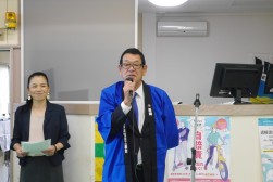 東理事長があいさつを述べた