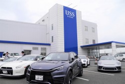 特設「九州名車コーナー」も周年記念ＡＡの名物に