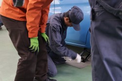 タイヤ交換を体験した