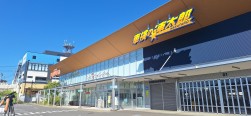 会場となった車検の速太郎南大高店は素晴らしい設備