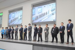 県外から多くの青年部員が応援に駆け付けた
