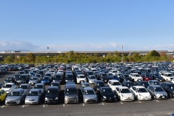 ２８２４台が集まった