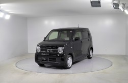 ３６０度回転するターンテーブルを備えた撮影ブースが完成