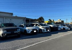 バラエティに富んだ出品車