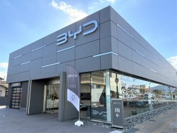 ＢＹＤ　ＡＵＴＯ福山のショールーム