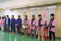 青年部会員たちが強い結束で記念ＡＡを盛り上げた