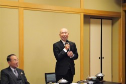 稗田勇副会長・副理事長は金融委員長としてクレジット事業への協力に感謝の言葉を述べた