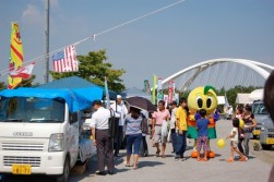 完売が続出した軽トラ市