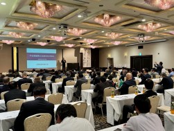 青年部大会に臨む青年部