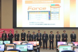 登壇するJU岐阜メンバー