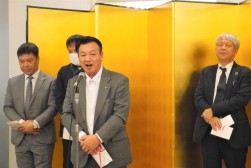 金融キャンペーンの表彰式