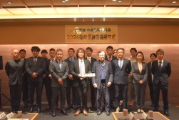 継続プレート授与の１４社