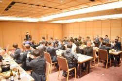授与式・特別研修後に意見交換懇親会が行われた