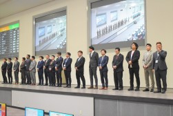 県外から多くの青年部員が応援に駆け付けた
