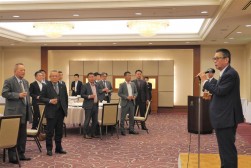 ＪＵ島根の安達亨理事長があいさつを述べた