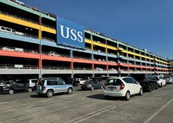 ＵＳＳ横浜の出品ヤード