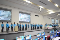 登壇するJU愛知理事一同