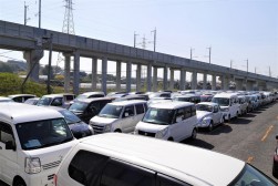出品ヤードは多くの出品車で埋まった