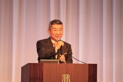 速太郎本部の高木社長があいさつを述べた