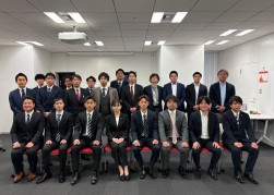 アップルの 未来を担う参加者 一同