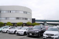 輸入車の出品も多く、魅力的な出品車構成