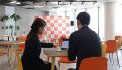 本社１０階には全社員が利用できるフリースペース