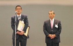 退任した東明彦副会長（ＪＵ長崎）があいさつを述べた