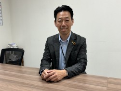オートモバイル・實方社長
